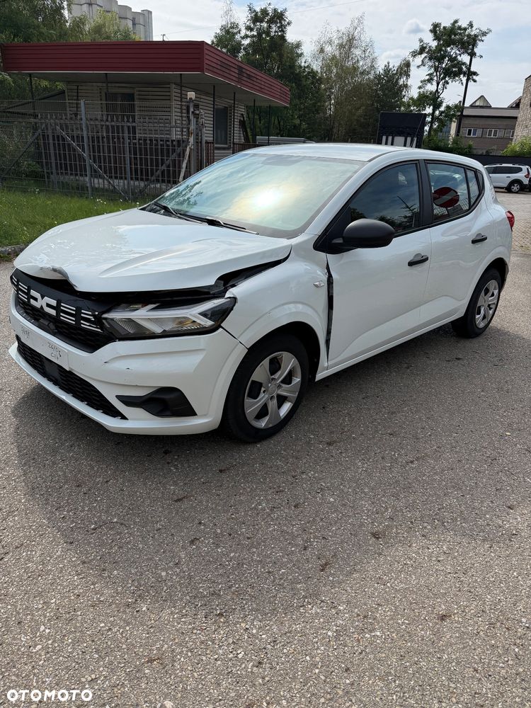 Dacia Sandero - 3