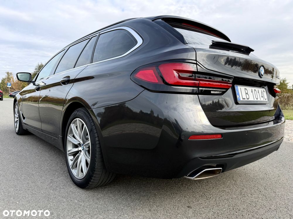 BMW Seria 5 530e Luxury Line - 9