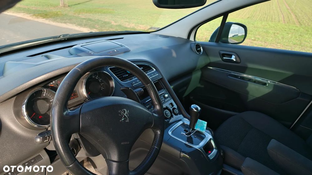 Peugeot 5008 - 6