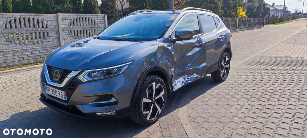 Nissan Qashqai 1.6 dCi 4 x 4 DPF Start/Stop tekna - 1