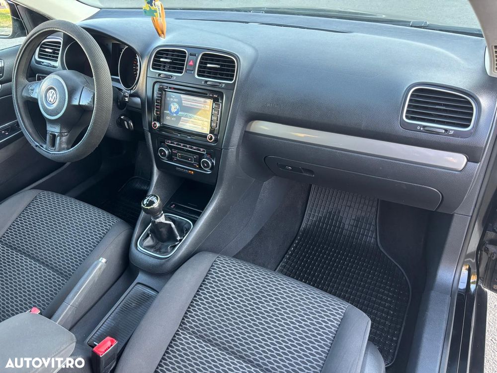 Volkswagen Golf 1.6 TDI DPF Comfortline - 5