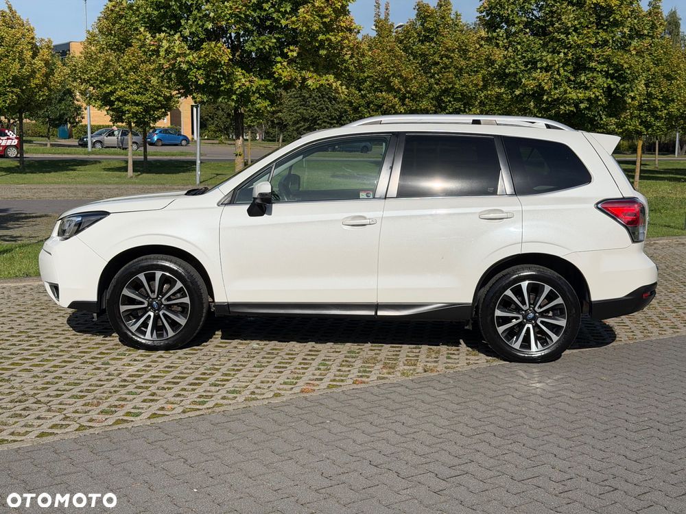 Subaru Forester 2.0 XT Platinum Lineartronic - 3