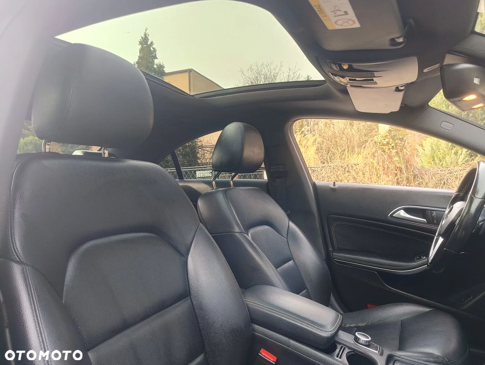 Mercedes-Benz CLA - 17