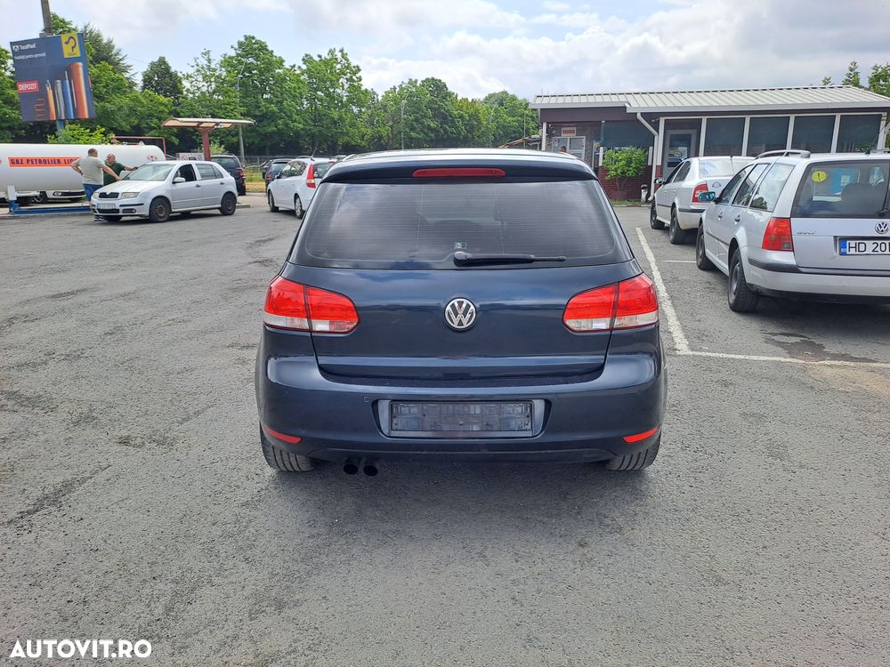 Volkswagen Golf 1.4 TSI DSG Style - 4