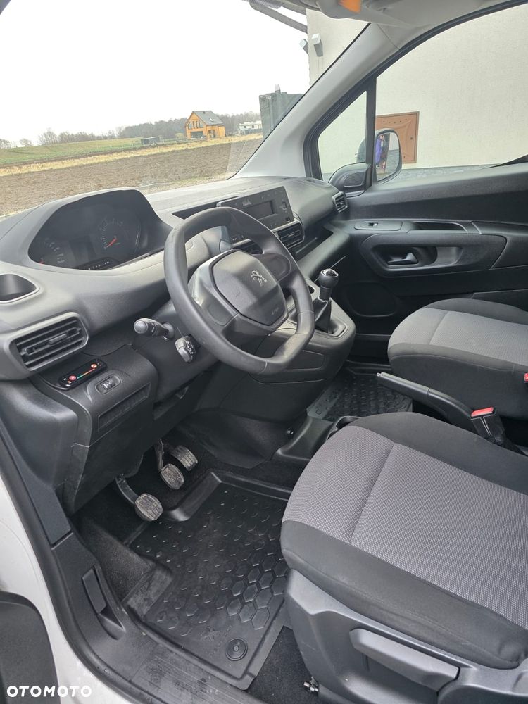 Peugeot Partner - 10