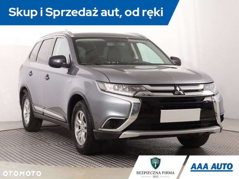 Mitsubishi Outlander - 3