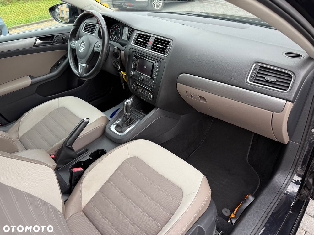 Volkswagen Jetta 1.4 TSI DSG Comfortline - 22