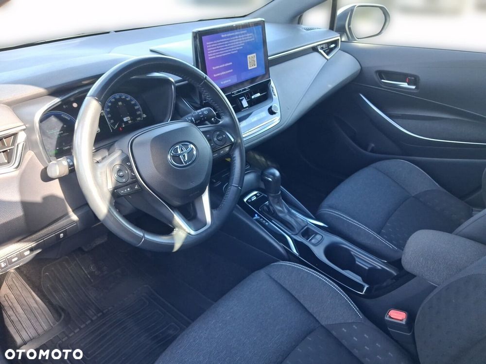 Toyota Corolla 1.8 Hybrid Comfort - 10