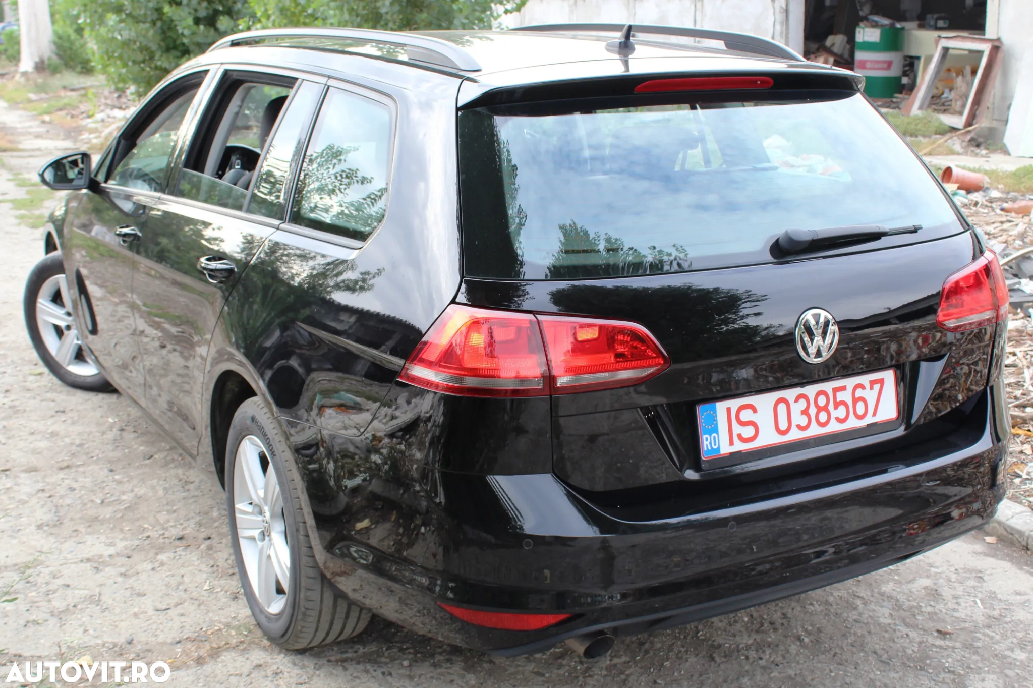 Volkswagen Golf 1.6 TDI DPF BMT Comfortline - 4