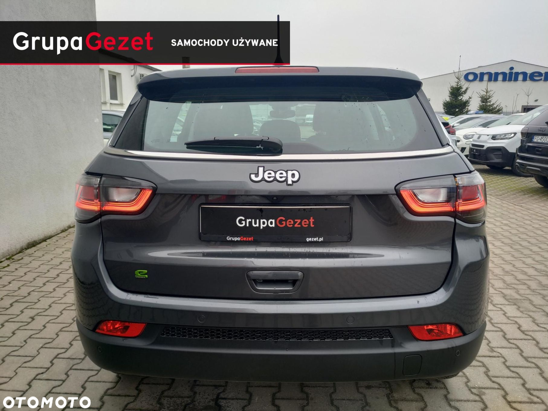 Jeep Compass - 4