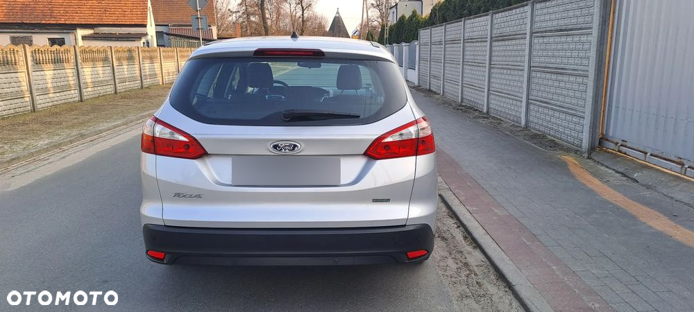 Ford Focus 1.0 EcoBoost Start-Stopp-System TREND - 10