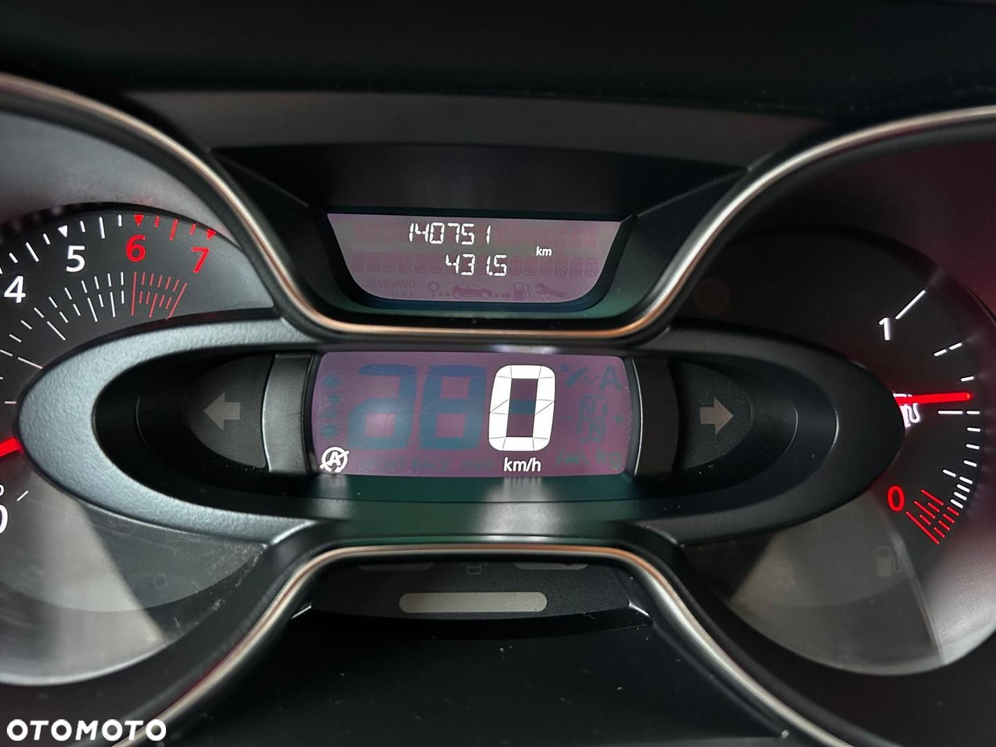Renault Captur 1.3 Energy TCe FAP Intens - 11