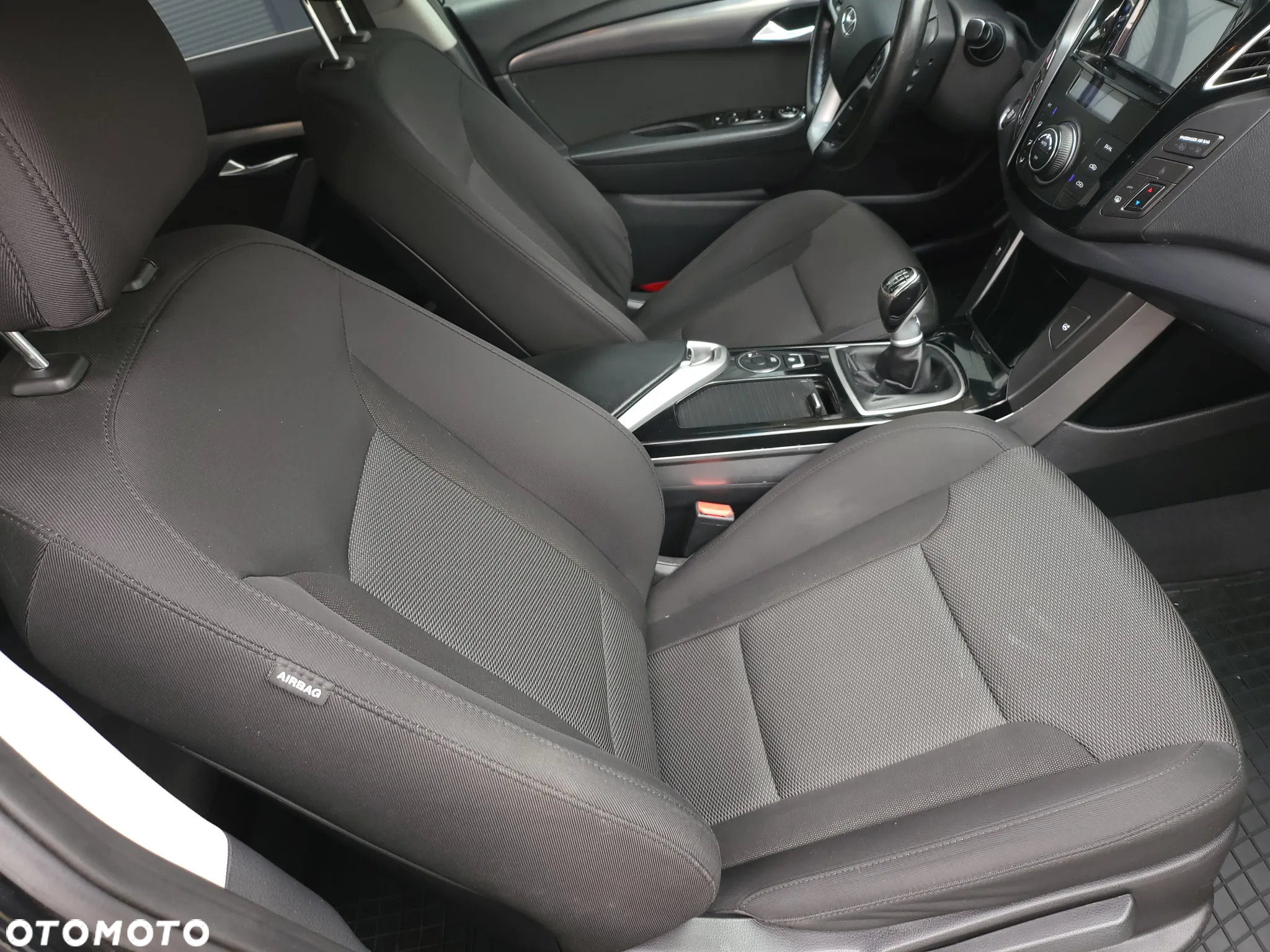 Hyundai i40 1.7 CRDi Comfort + - 6