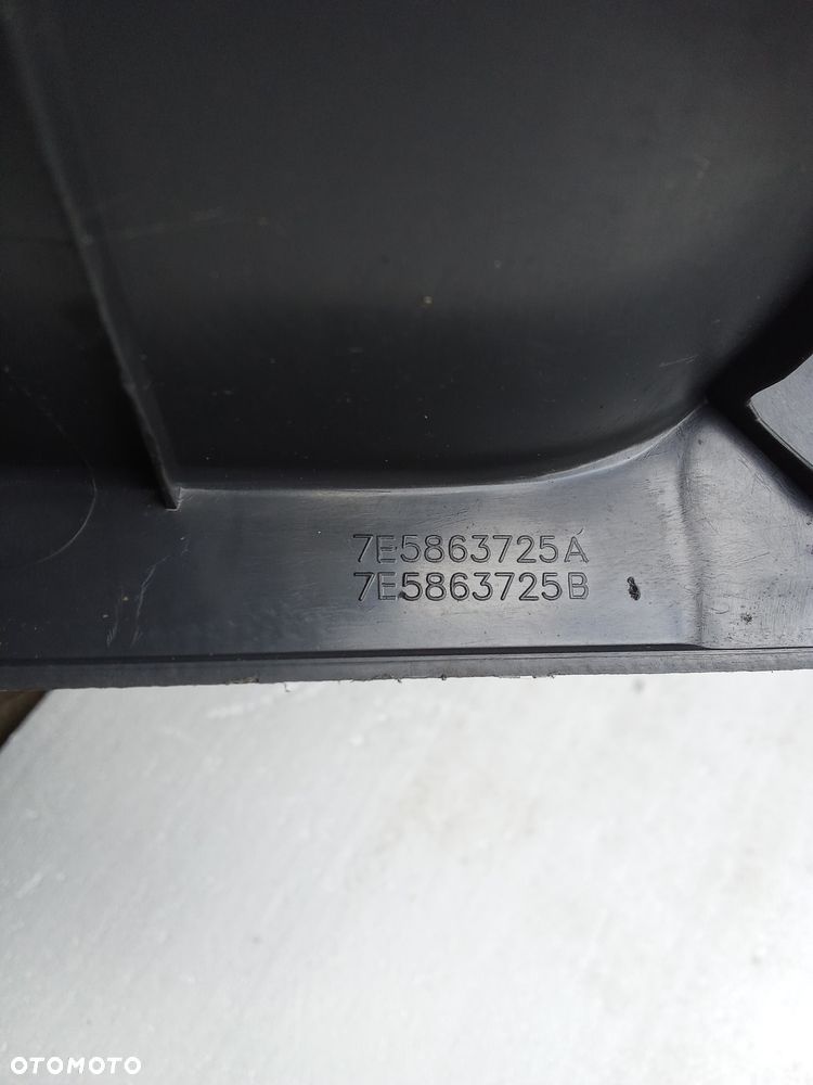 VW T5 Multivan nakładka progu stopień - 3