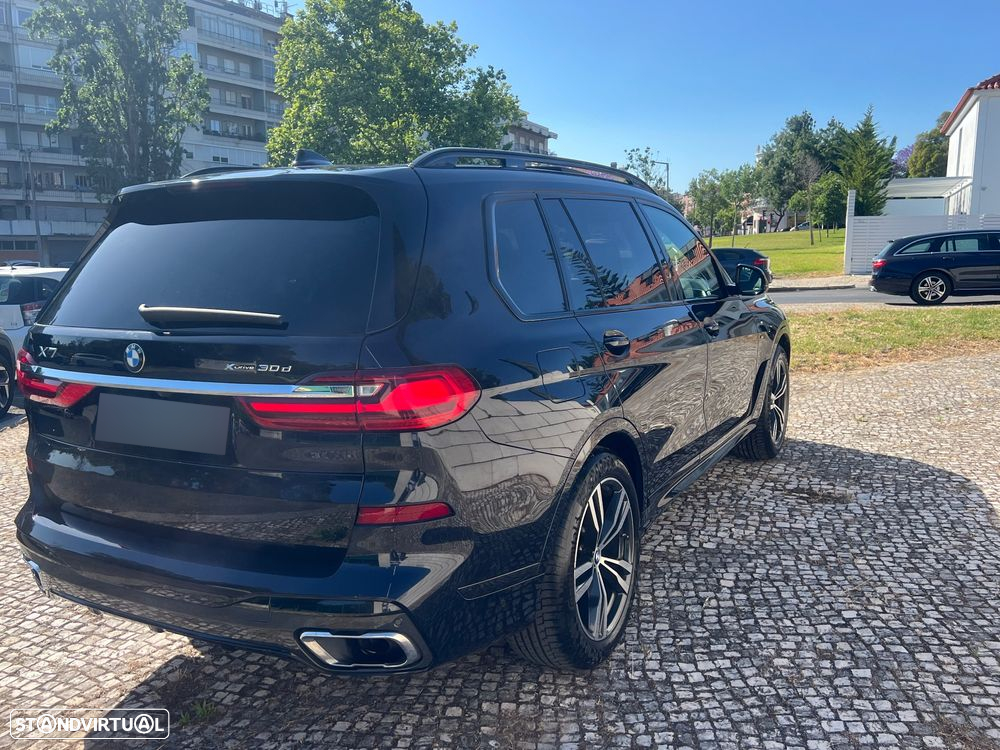 BMW X7 30 d xDrive Pack M - 4