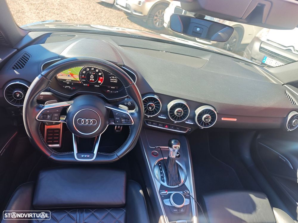 Audi TTS Roadster 2.0 TFSi quattro S Tronic - 12