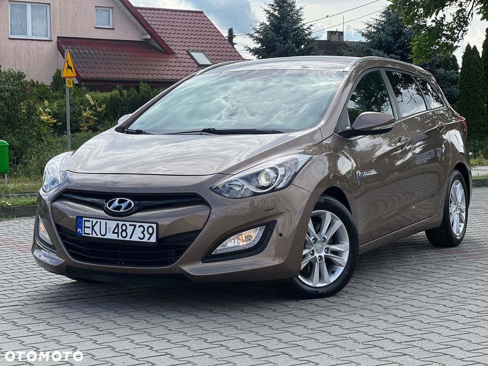 Hyundai i30 i30cw blue 1.6 CRDi Trend - 5