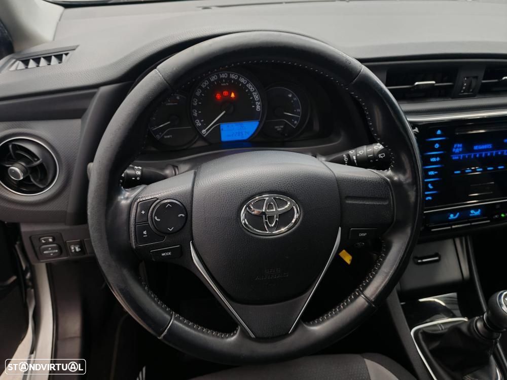 Toyota Auris 1.6 D-4D Comfort - 10