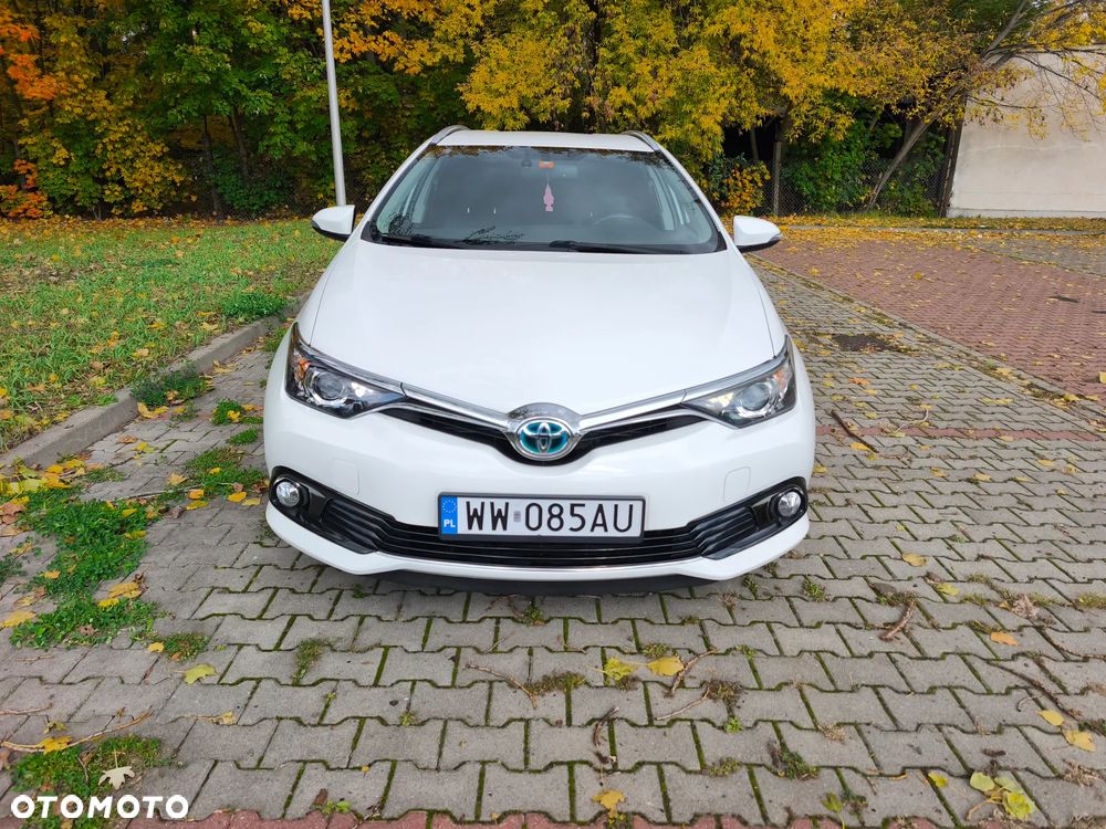 Toyota Auris - 1