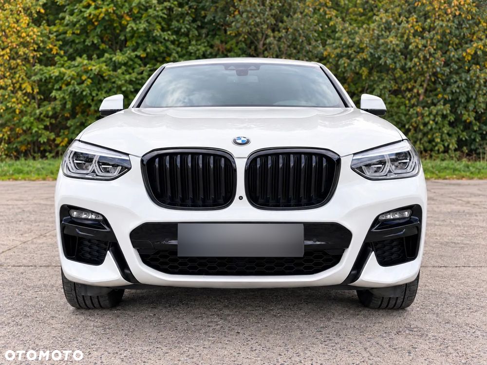 BMW X4 xM40d mHEV - 32