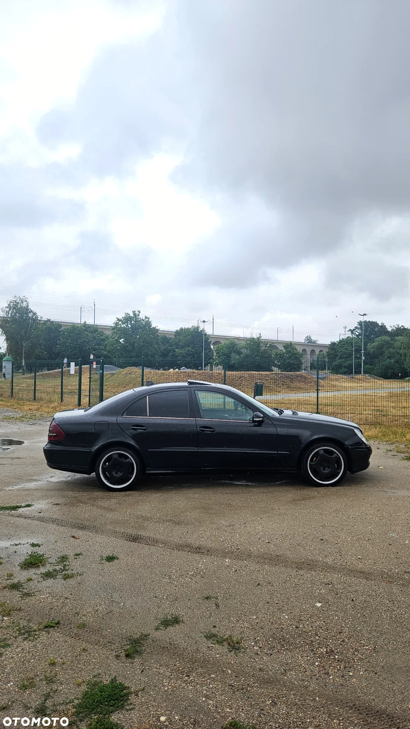 Mercedes-Benz Klasa E - 9