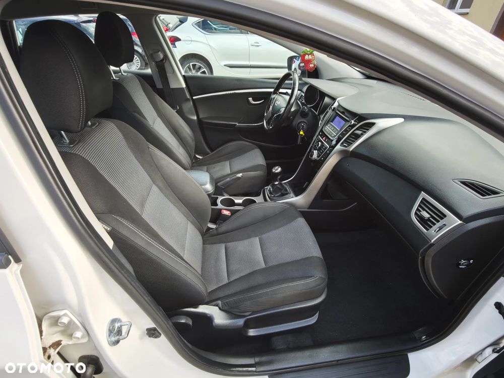 Hyundai i30 1.4 Classic - 14