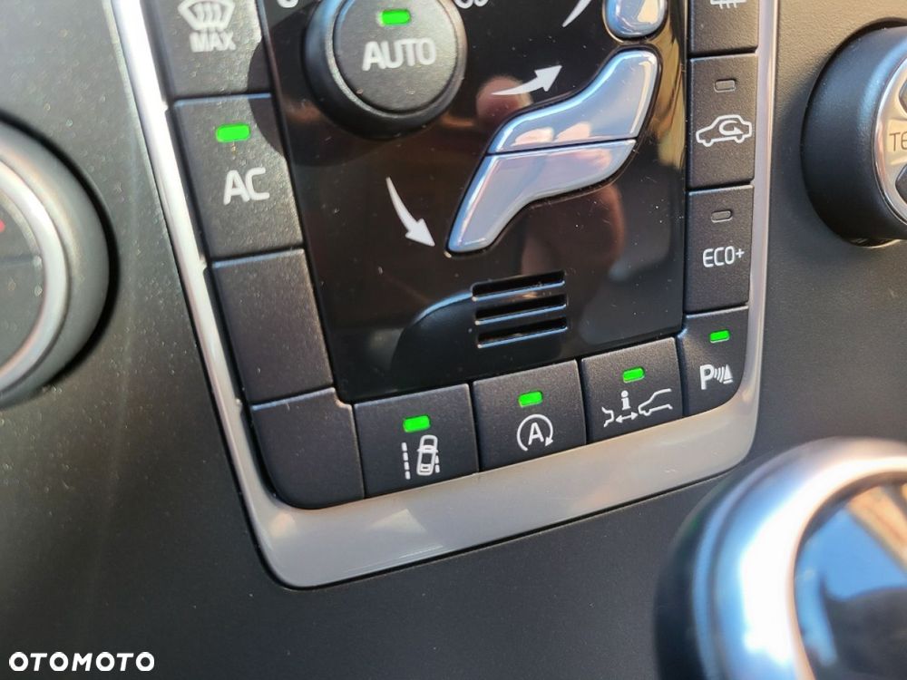 Volvo XC 60 - 17