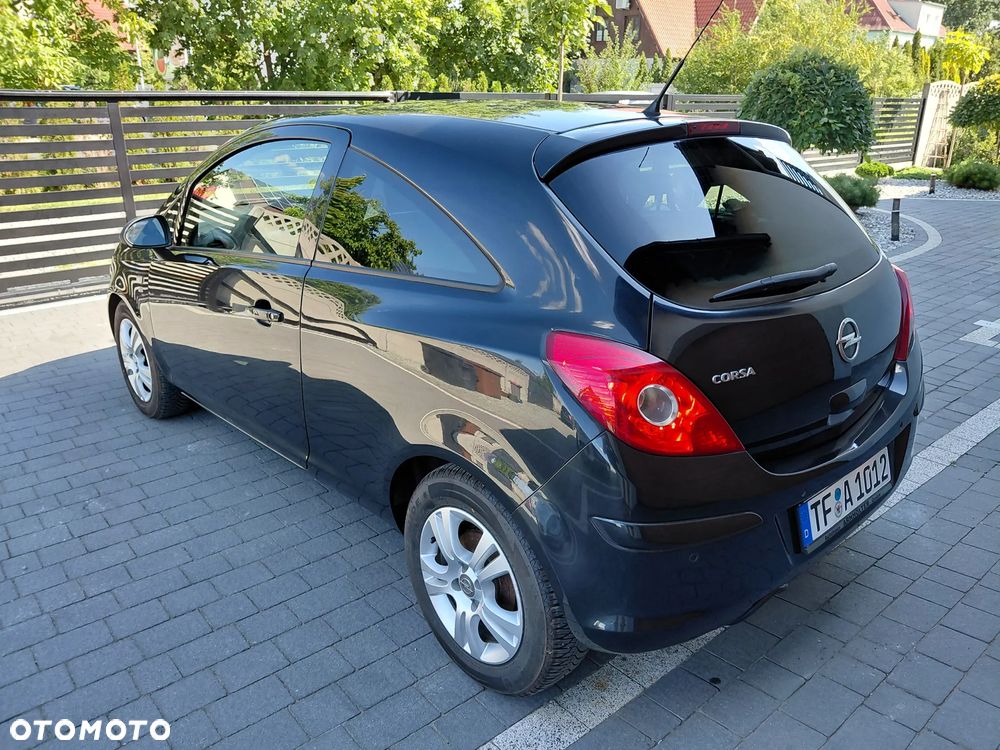 Opel Corsa 1.4 120 Jahre - 3