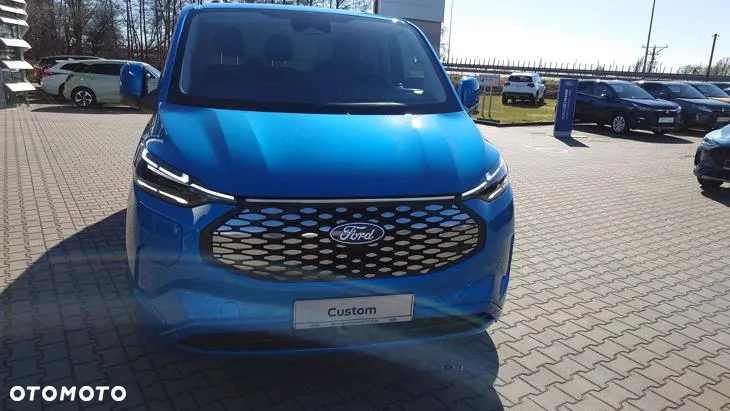 Ford Transit E-Custom - 33