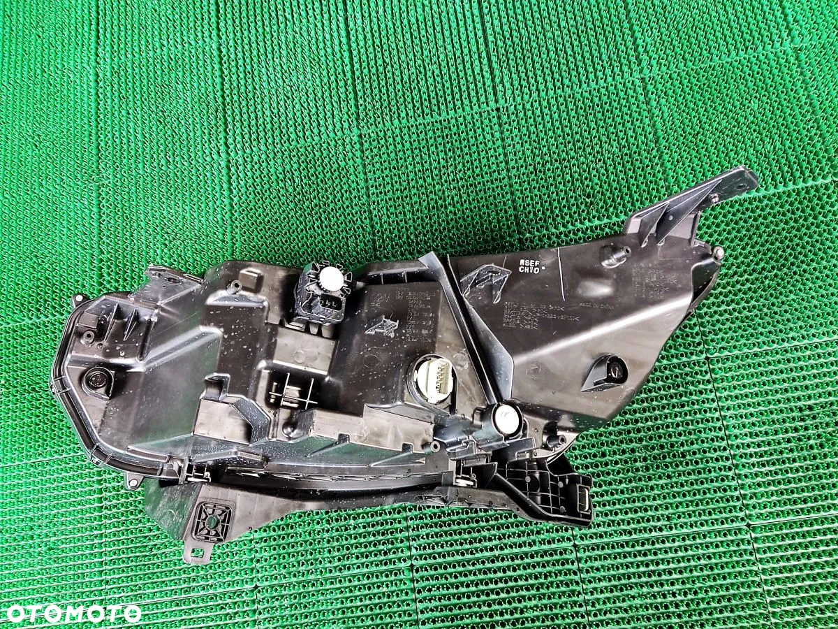 HONDA CR-V od 2023r Lampa Przednia Prawa Lewa - 12