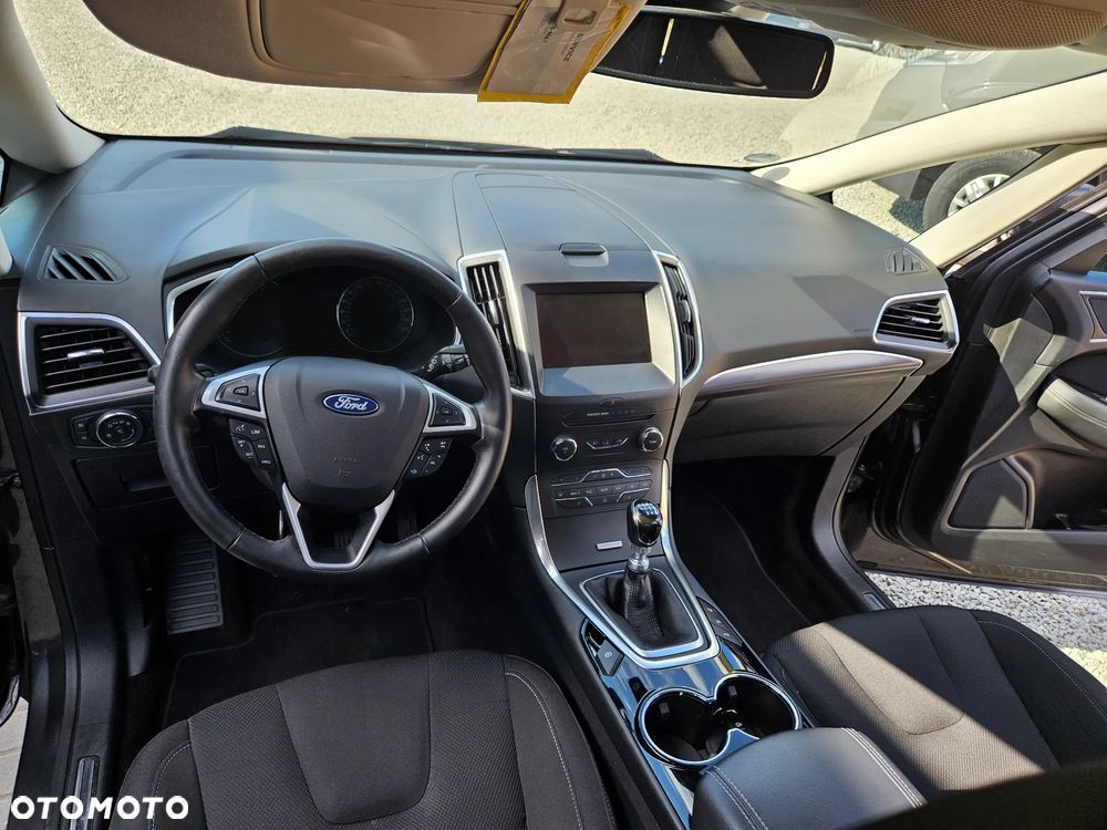Ford S-Max 2.0 TDCi Titanium - 24