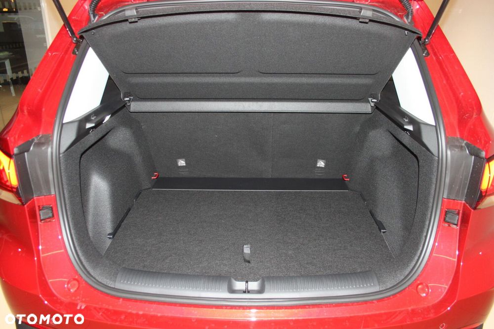 MG ZS - 18