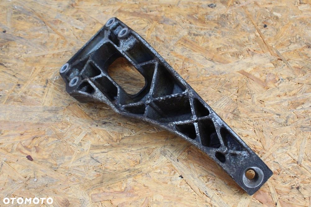 Łapa silnika BMW e38 2.8 728i LEWA 1095502 oryginalna - 3