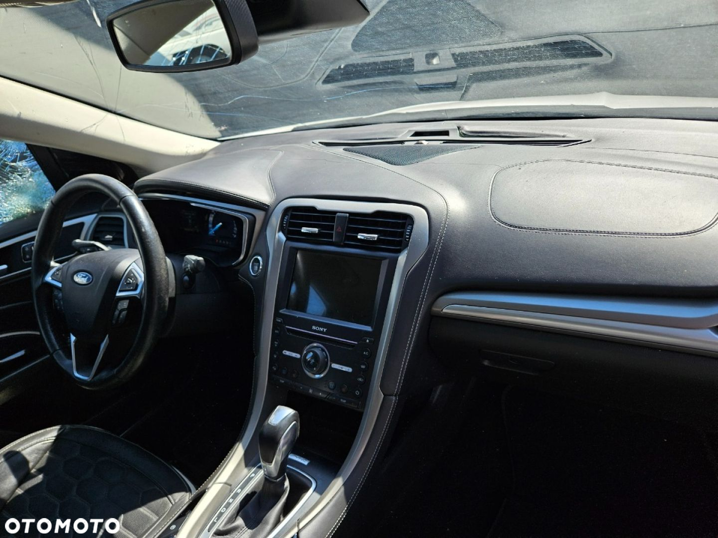 Ford Mondeo - 25