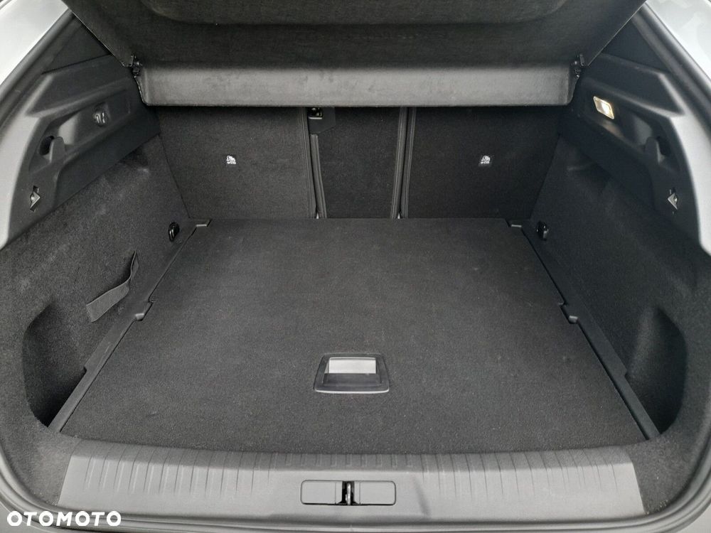 Peugeot 3008 1.2 PureTech mHEV Allure Pack S&S e-DCS6 - 20