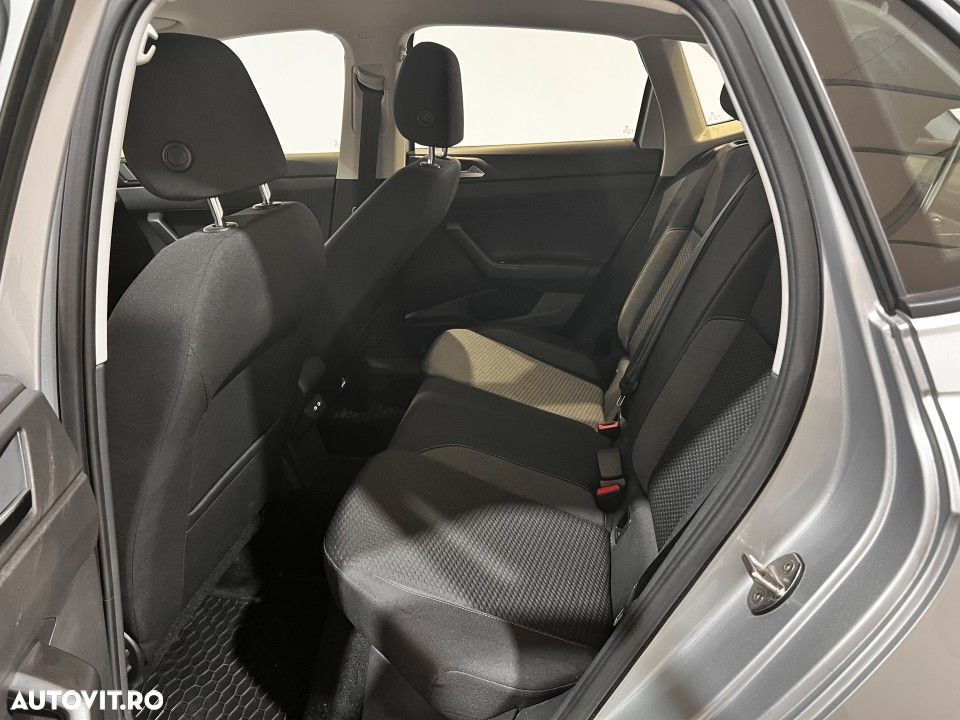Volkswagen Polo - 7
