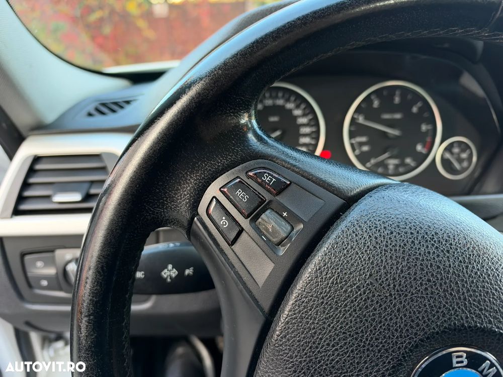BMW Seria 3 - 26