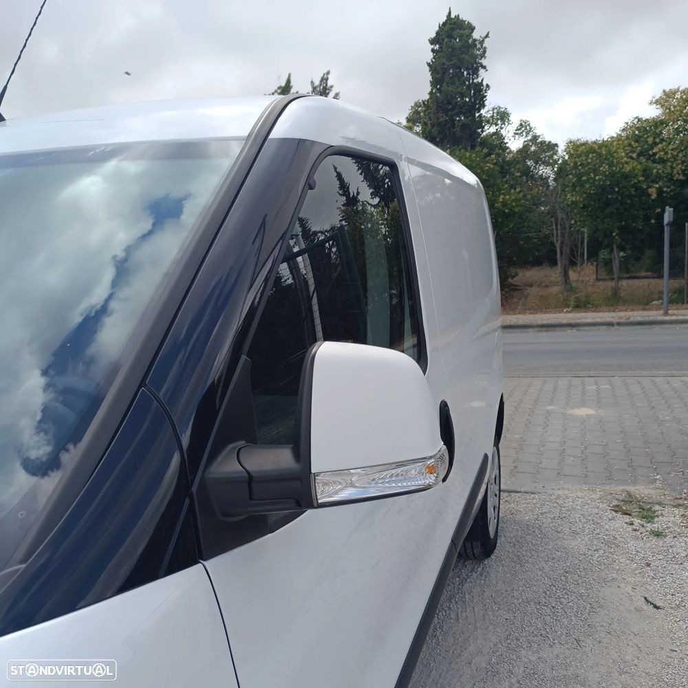 Fiat DOBLO 1.3 MULTIJET 3 LUGARES - 5