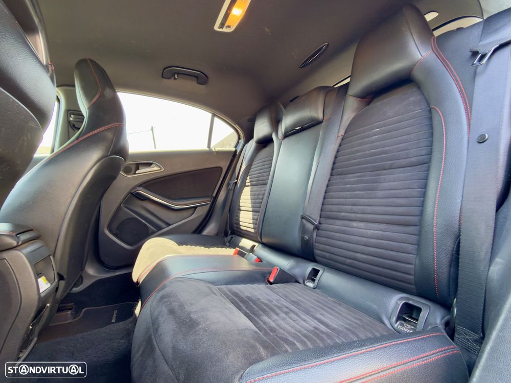 Mercedes-Benz A 160 d 7G-DCT AMG Line - 8