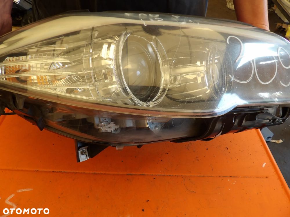 BMW - F10 - H7 - PRAWA LAMPA PRZEDNIA - EUROPA - 7203240 - 3