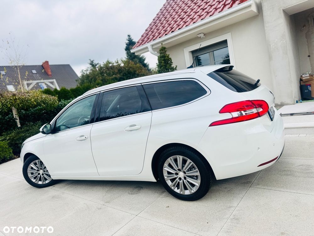 Peugeot 308 BlueHDi 120 EAT6 Stop & Start Allure - 29