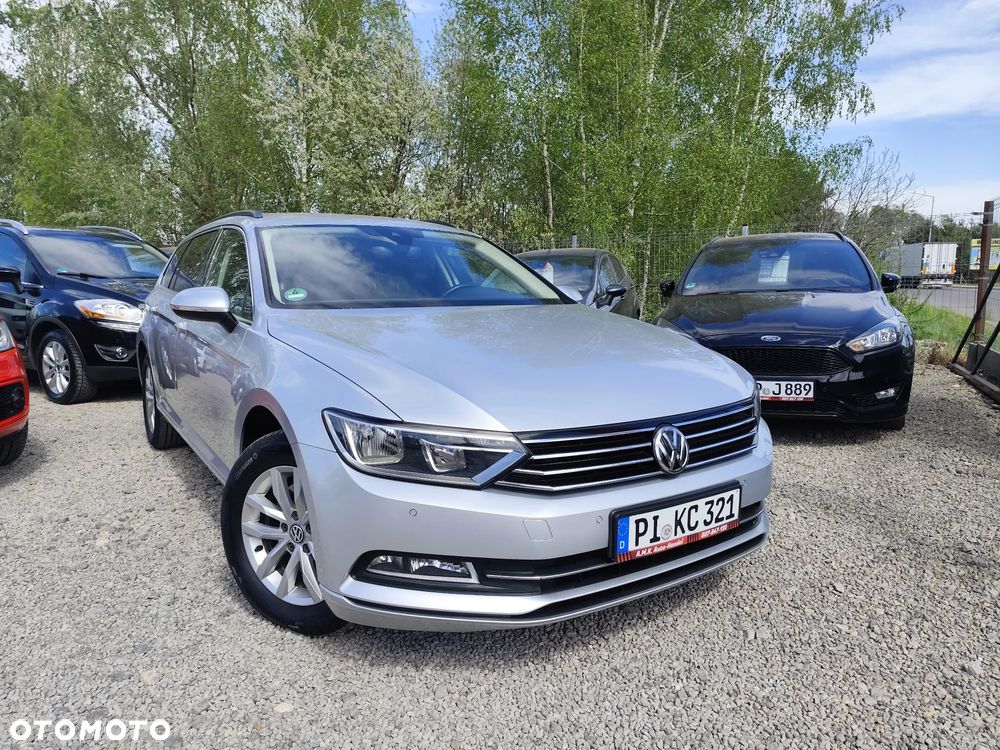 Volkswagen Passat 2.0 TDI (BlueMotion Technology) DSG Comfortline - 4