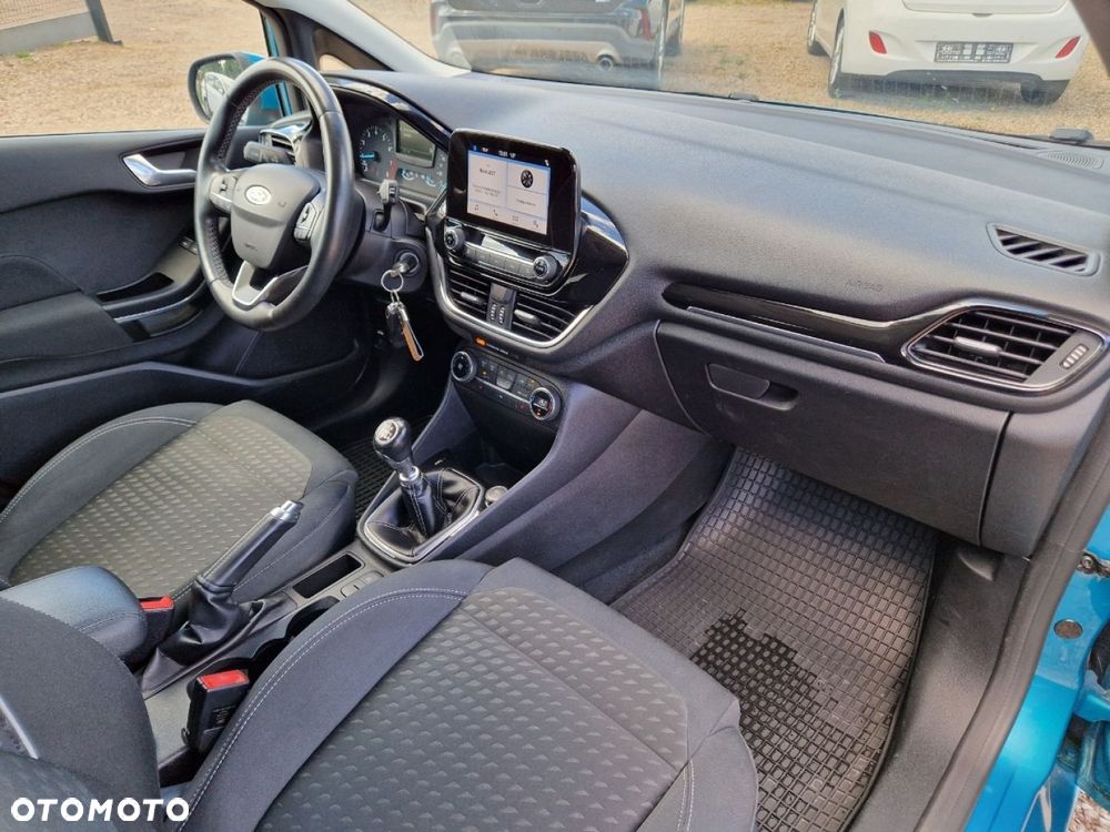 Ford Fiesta - 18