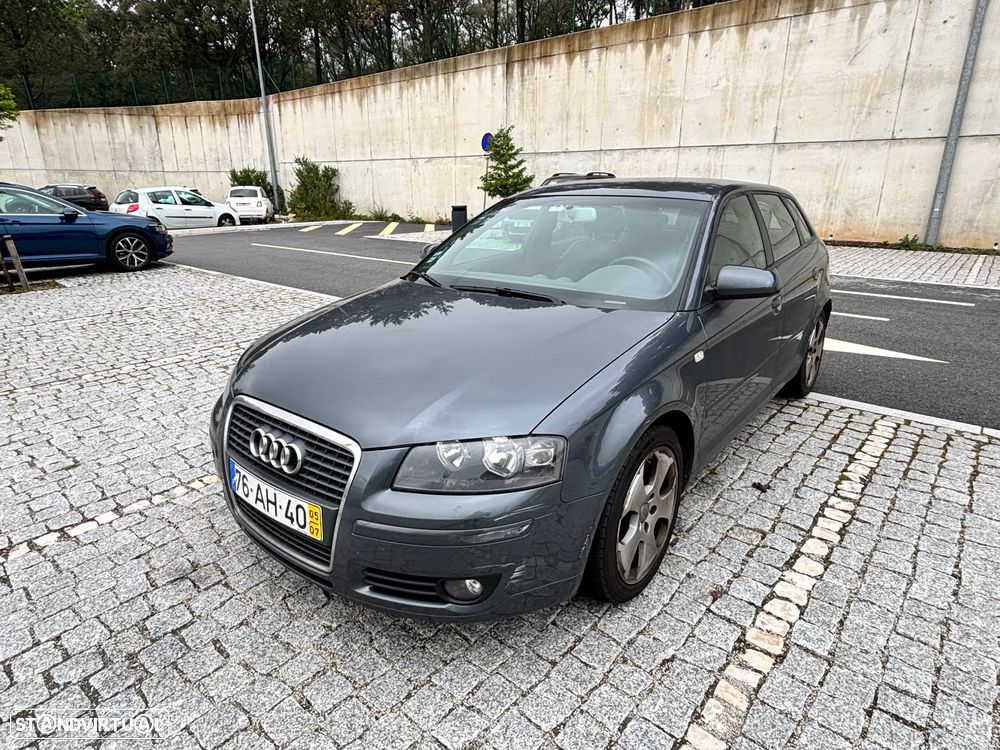Audi A3 Sportback 1.6 FSi - 2
