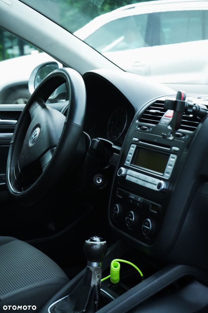 Volkswagen Golf 1.9 TDI Comfortline - 11