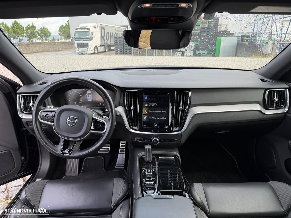 Volvo V60 2.0 T8 AWD TE R-Design - 8