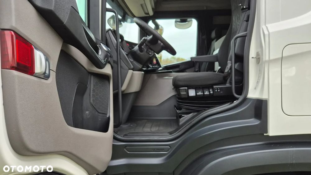 Scania P410///* 2020///* RETARDER///* PEŁNY ADR///* HYDRAULIKA///* LEKKA///* 7200KG///* LEDY///* ALUFELGI///* WAGA///* STAN BARDZO DOBRY - 17
