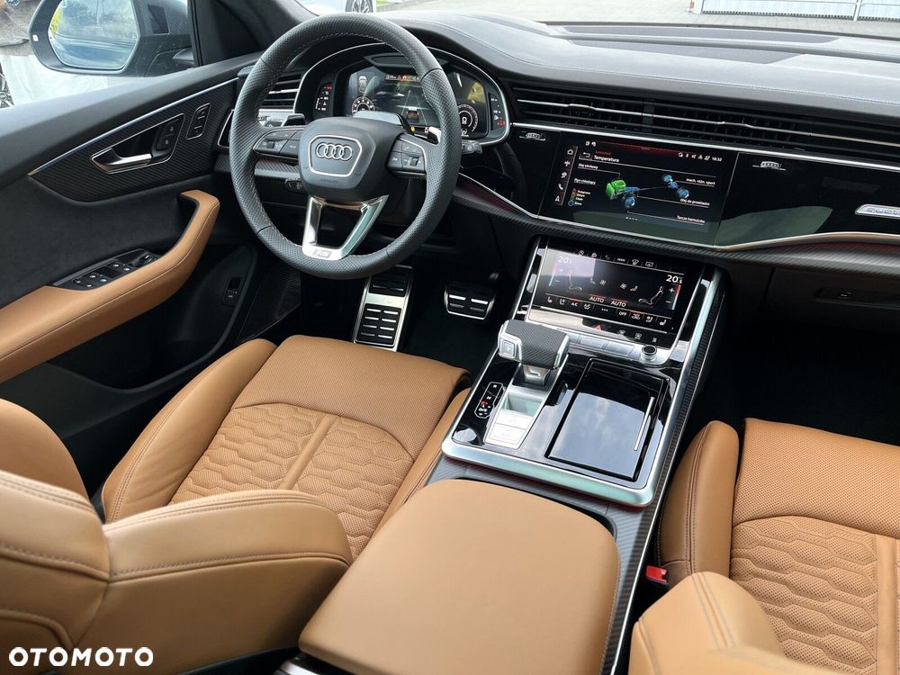 Audi RS Q8 - 14