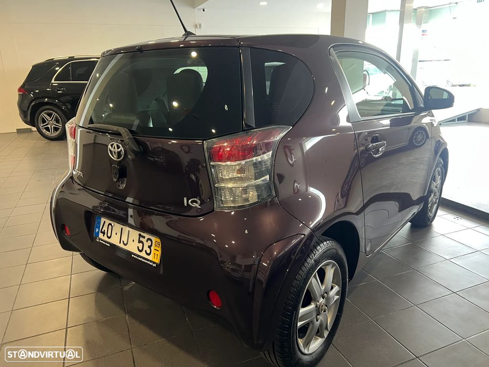 Toyota iQ 1.0 VVT-i 2 MultiDrive EP - 6