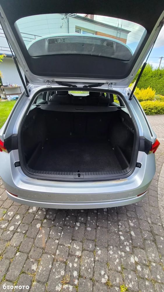 Skoda Octavia 2.0 TDI Ambition DSG - 14